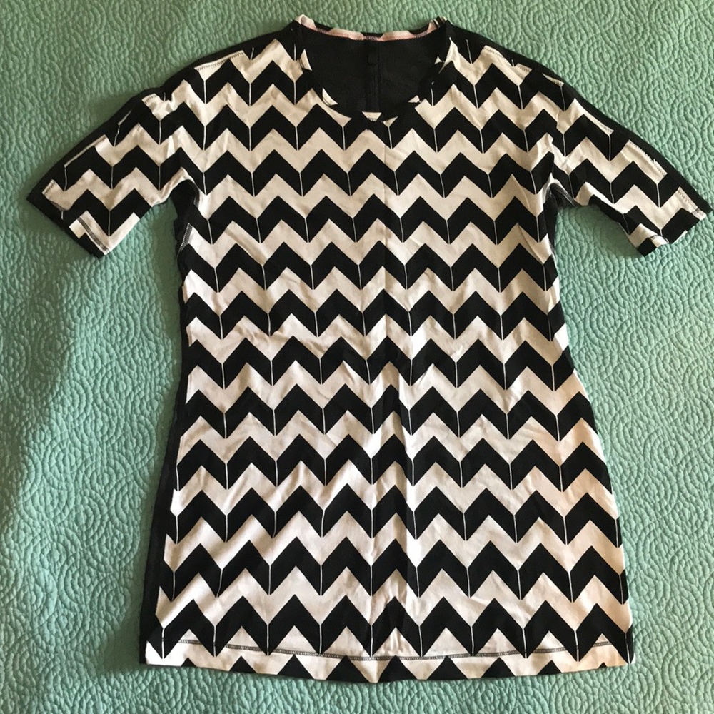 NWOT Lululemon Devotion Tee